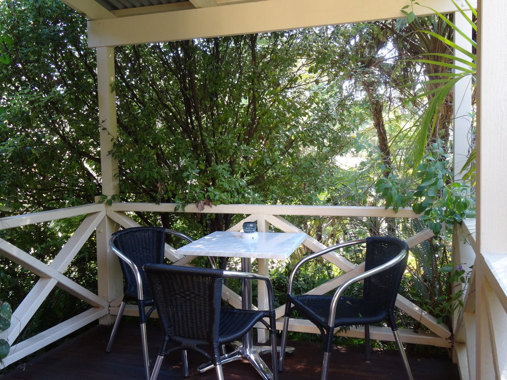 Edge Of The Forest Motel Margaret River Exterior photo
